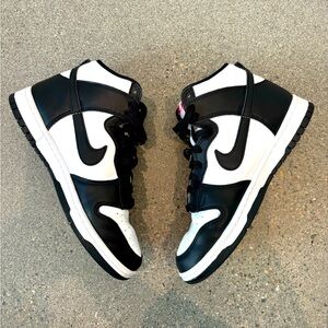 NIKE Dunk High Retro